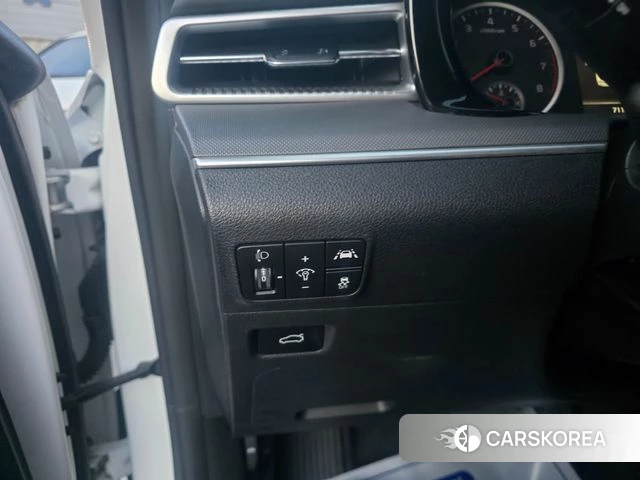 Kia K5 3rd generation 2022 Белый из Кореи, фото 4