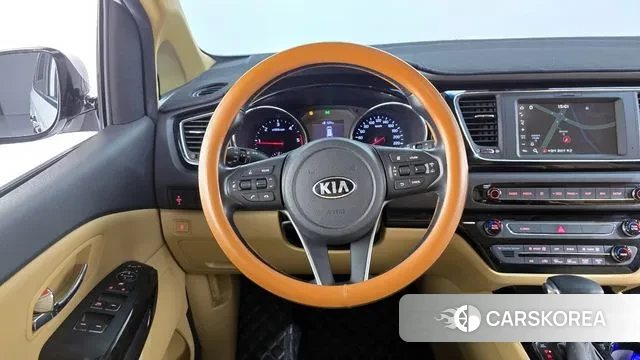 Kia The New Carnival 2019 Белый из Кореи, фото 4