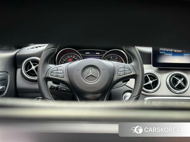 Mercedes-Benz CLA (import) 2018 Красный из Китая, фото 4
