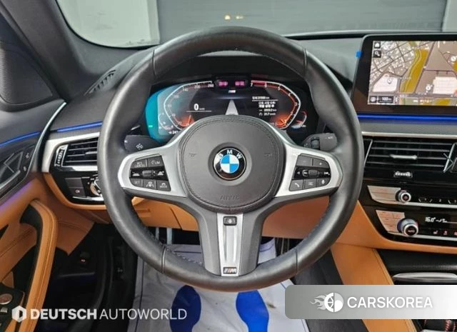 BMW 5 Series (G30) 2021 Черный из Кореи, фото 4