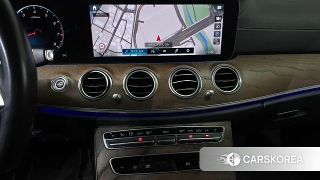 Mercedes-Benz E-Class W213 2021 Синий из Кореи, фото 4