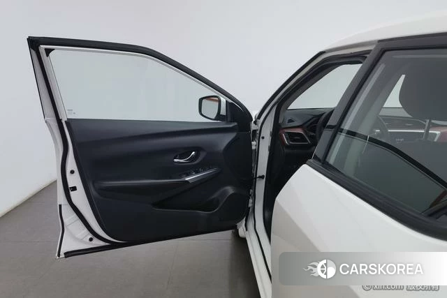 Nissan Bluebird 2020 Белый из Китая, фото 4