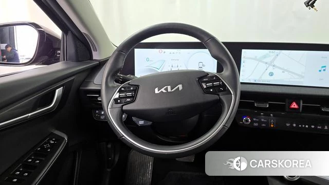 Kia EV6 2022 Черный из Кореи, фото 4