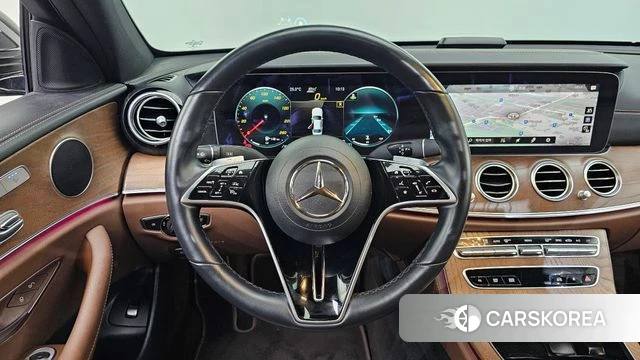Mercedes-Benz E-Class W213 2021 Серый из Кореи, фото 4