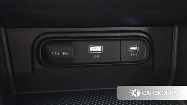 Kia Sportage 5th Generation 2024 Серебристо-серый из Кореи, фото 4