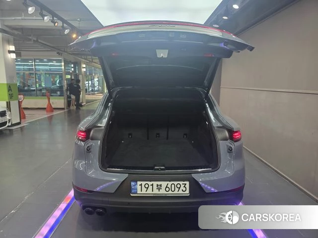 Porsche Cayenne (PO536) 2024 Небесно-голубой из Кореи, фото 4