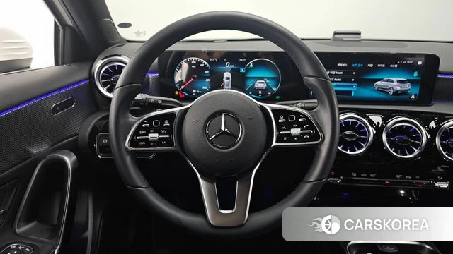 Mercedes-Benz A-Class W177 2022 Белый из Кореи, фото 4