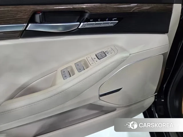 Genesis G90 2021 Черный из Кореи, фото 4