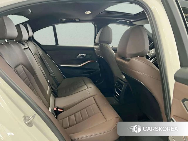 BMW 3 Series (G20) 2025 Белый из Кореи, фото 4