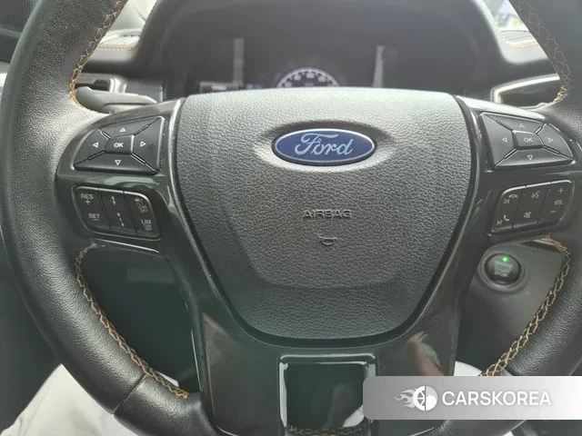 Ford Ranger 3rd Generation 2021 Белый из Кореи, фото 4