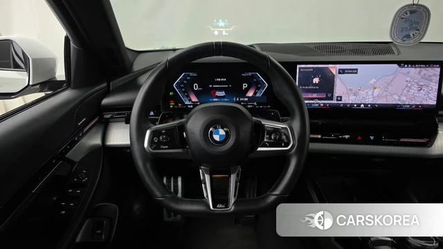 BMW 5 Series (G60) 2024 Белый из Кореи, фото 4