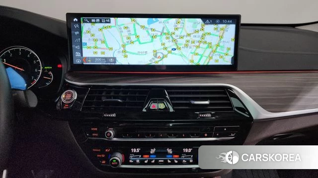 BMW 6 Series GT (G32) 2018 Белый из Кореи, фото 4