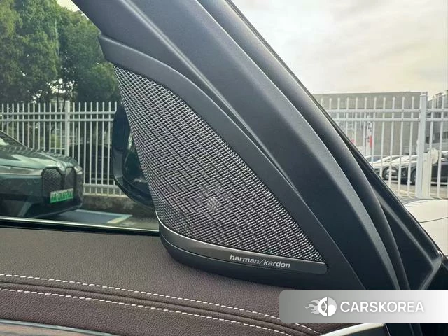 BMW 5 series 2022 Черный из Китая, фото 4