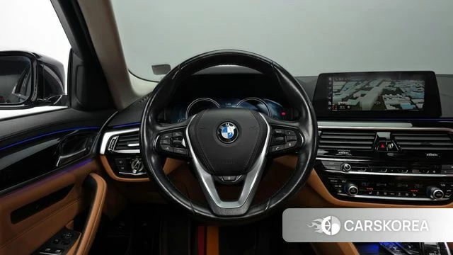 BMW 5 Series (G30) 2018 Черный из Кореи, фото 4