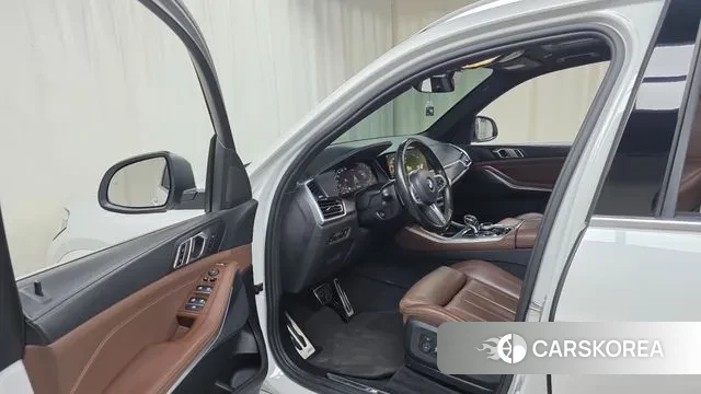 BMW X5 (G05) 2022 Белый из Кореи, фото 4