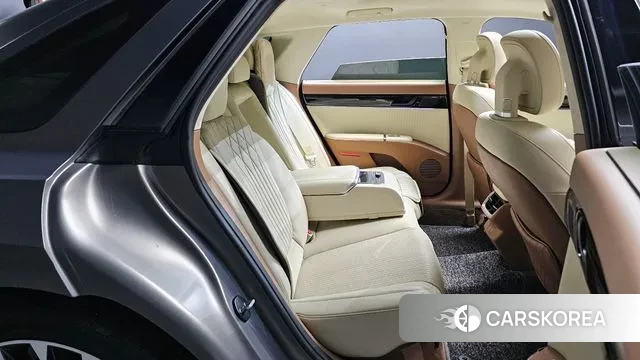 Hyundai Grandeur Hybrid (GN7) 2023 Серый из Кореи, фото 4