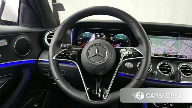 Mercedes-Benz E-Class W213 2022 Белый из Кореи, фото 4