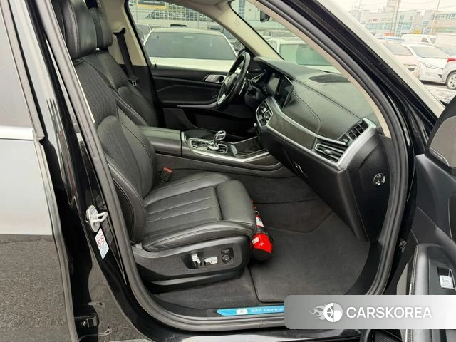 BMW X7 (G07) 2021 Черный из Кореи, фото 4