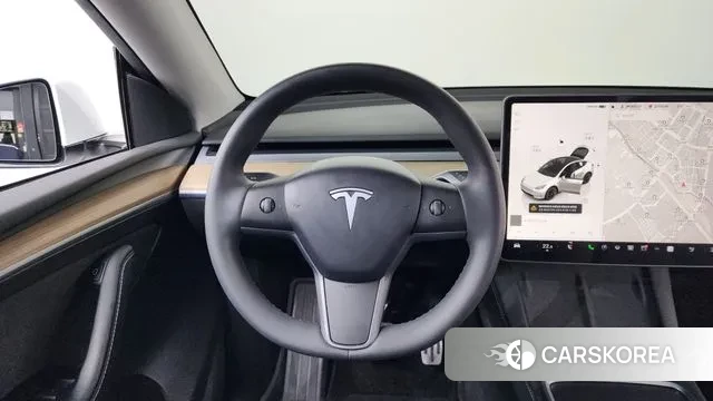 Tesla Model Y 2023 Белый из Кореи, фото 4