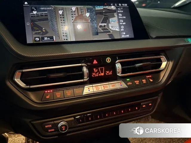 BMW 1 Series (F40) 2021 Белый из Кореи, фото 4