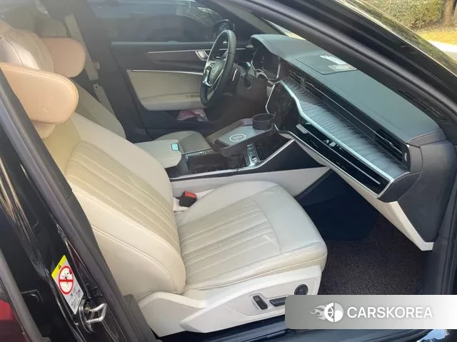 Audi A6 (C8) 2023 Черный из Кореи, фото 4