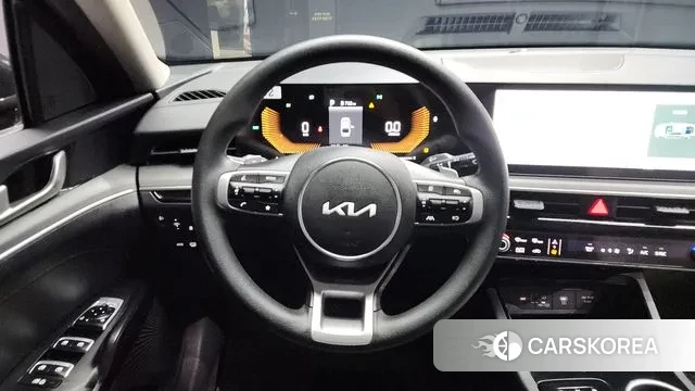 Kia The New K5 Hybrid 3rd generation 2024 Черный из Кореи, фото 4