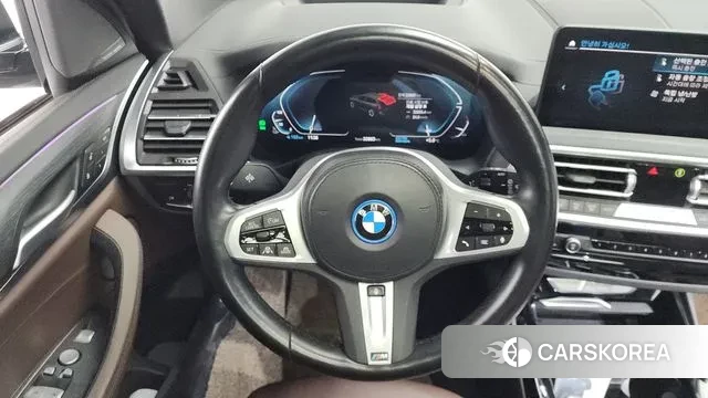 BMW iX3 2023 Белый из Кореи, фото 4