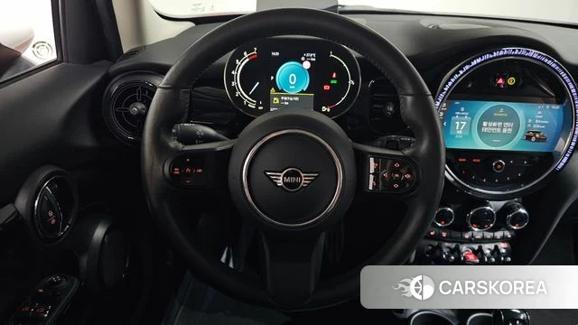 Mini Cooper 2022 Красный из Кореи, фото 4
