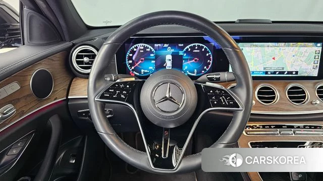 Mercedes-Benz E-Class W213 2022 Черный из Кореи, фото 4