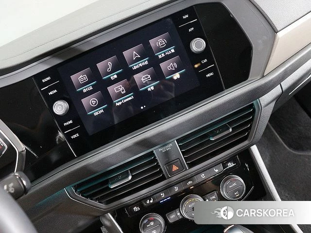 Volkswagen 7th Generation of Jetta 2021 Белый из Кореи, фото 4
