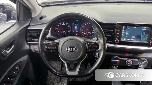 Kia Stonic 2018 Серый из Кореи, фото 4