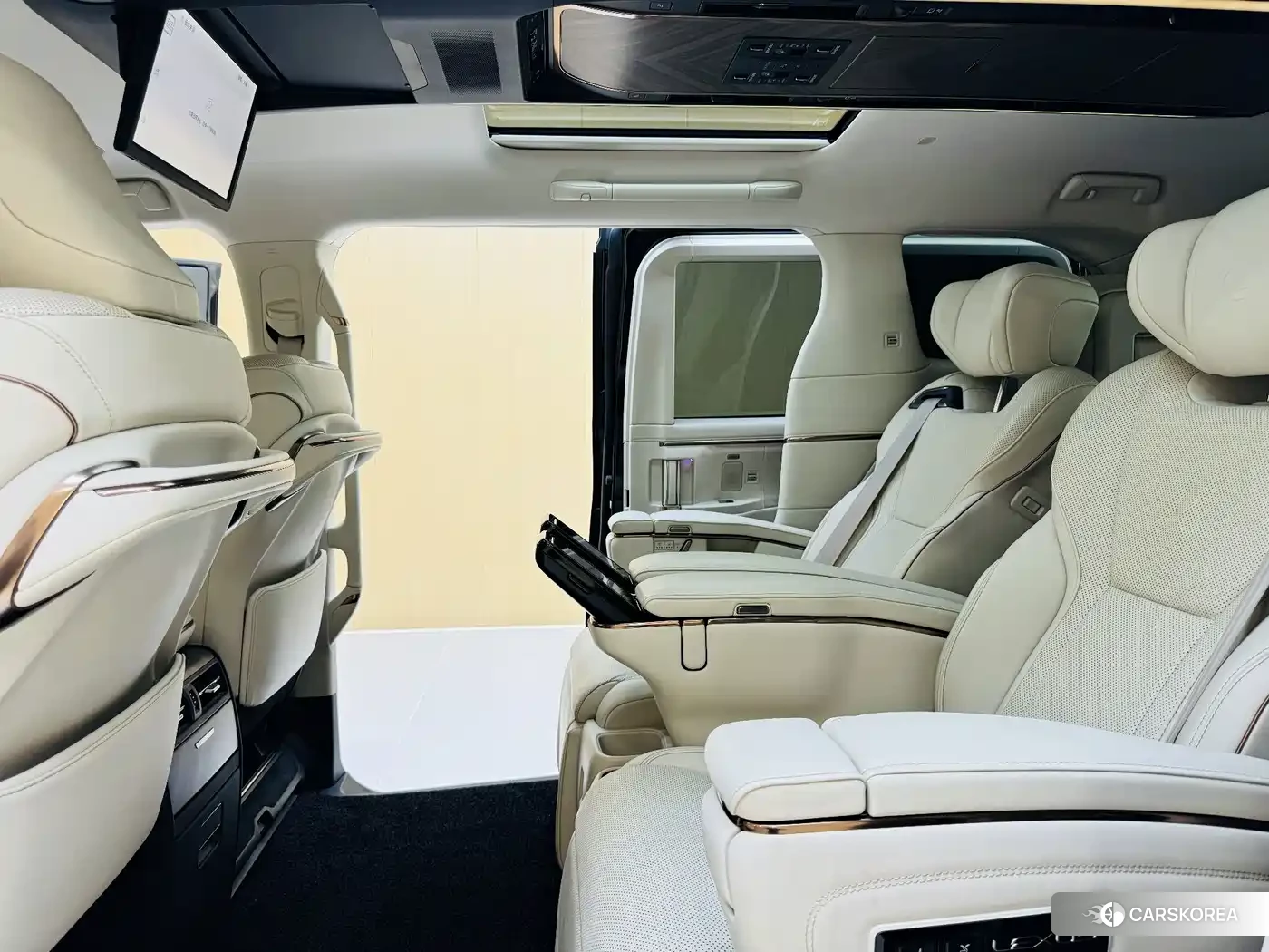 Lexus LM 2023 Черный из Китая, фото 4