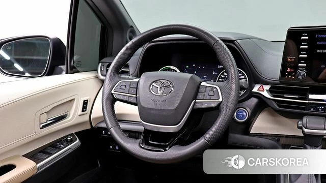 Toyota Sienna 4th Generation 2022 Черный из Кореи, фото 4