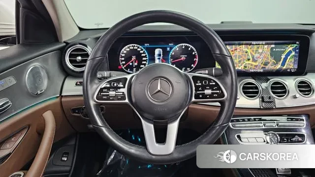 Mercedes-Benz E-Class W213 2019 Белый из Кореи, фото 4