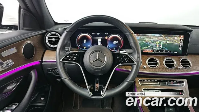 Mercedes-Benz E-Class W213 2022 Белый из Кореи, фото 4