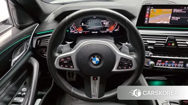 BMW 5 Series (G30) 2020 Белый из Кореи, фото 4