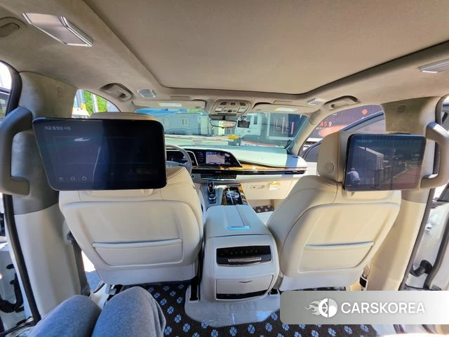 Cadillac Escalade 5th Generation 2023 Белый из Кореи, фото 4