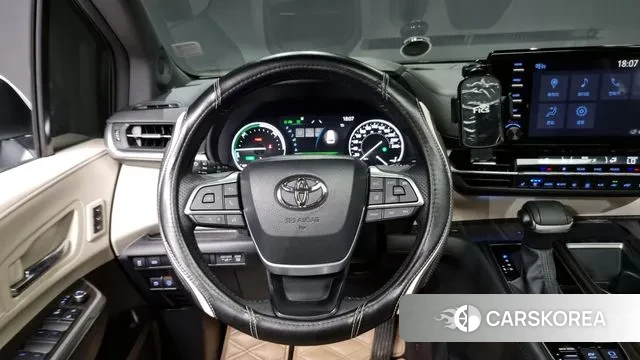 Toyota Sienna 4th Generation 2024 Белый из Кореи, фото 4