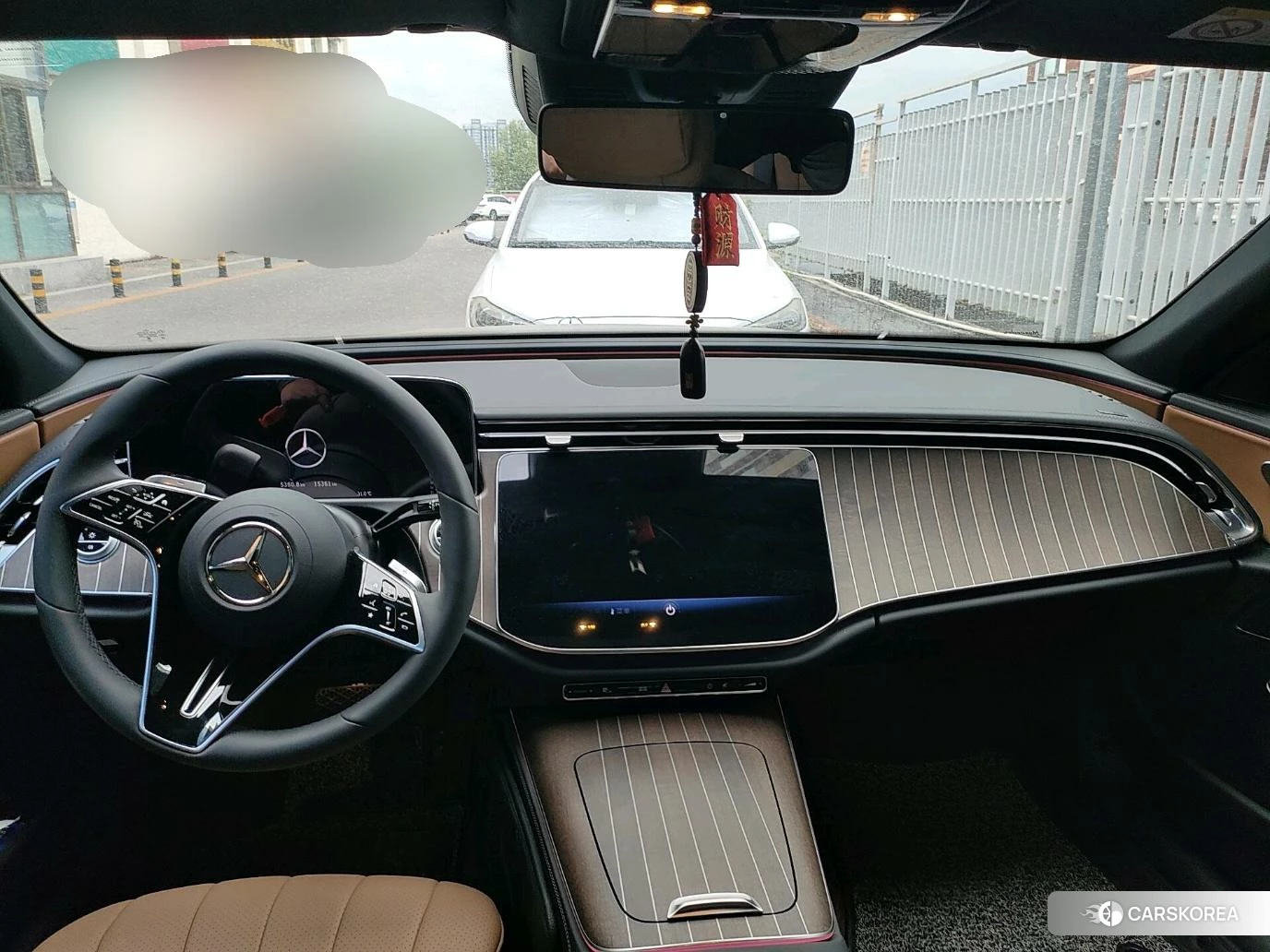 Mercedes-Benz E-class 2024 Черный из Китая, фото 4