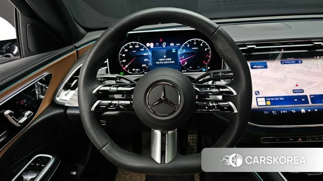 Mercedes-Benz E-Class W214 2025 Белый из Кореи, фото 4