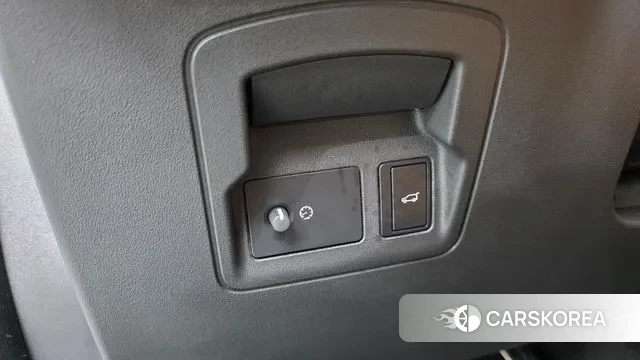 Land Rover Range Rover Velar 2022 Белый из Кореи, фото 4