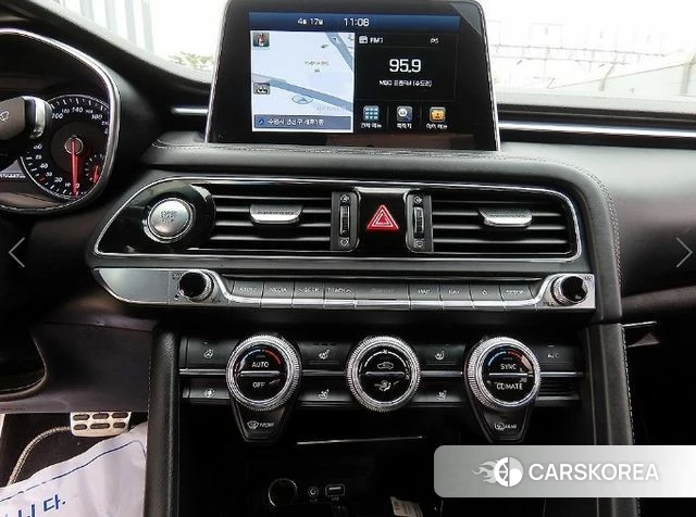 Genesis G70 2019 Черный из Кореи, фото 4