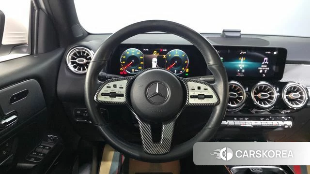Mercedes-Benz GLB-Class X247 2021 Белый из Кореи, фото 4
