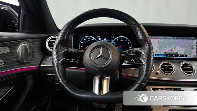 Mercedes-Benz E-Class W213 2022 Черный из Кореи, фото 4