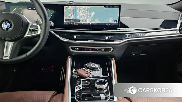 BMW X6 (G06) 2024 Серебристо-серый из Кореи, фото 4