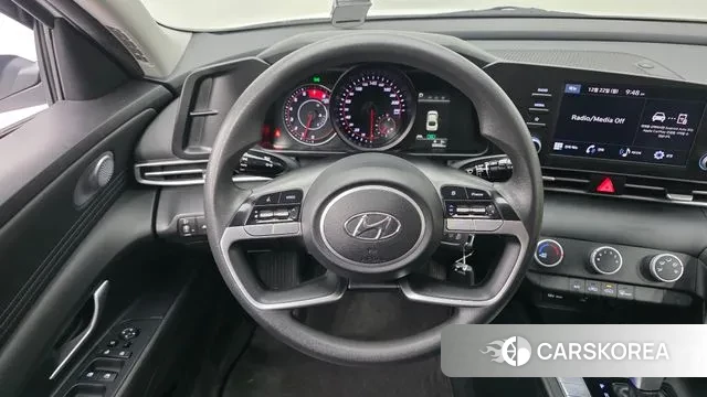 Hyundai Avante (CN7) 2022 Белый из Кореи, фото 4