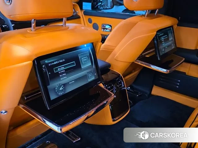 Rolls-Royce Phantom 2024 Черный из Кореи, фото 4