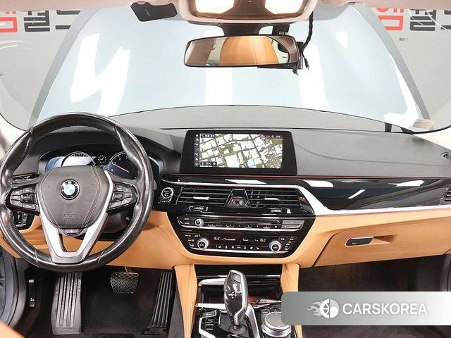 BMW 5 Series (G30) 2018 Серый из Кореи, фото 4