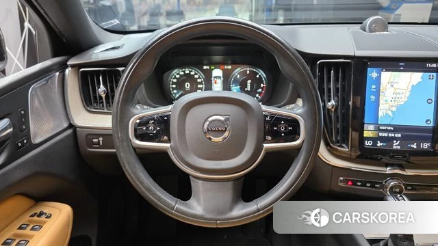 Volvo XC60 second Generation 2019 Черный из Кореи, фото 4