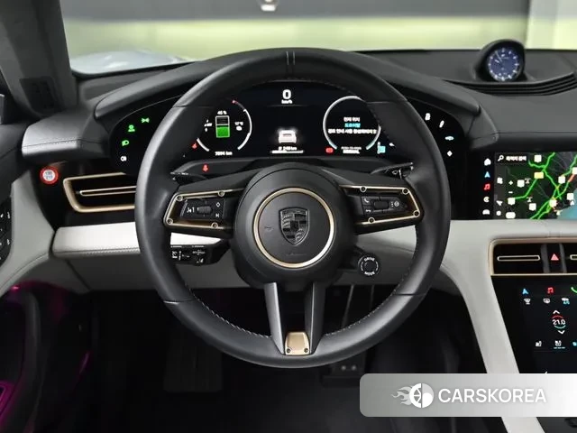 Porsche Taycan 2025 Белый из Кореи, фото 4